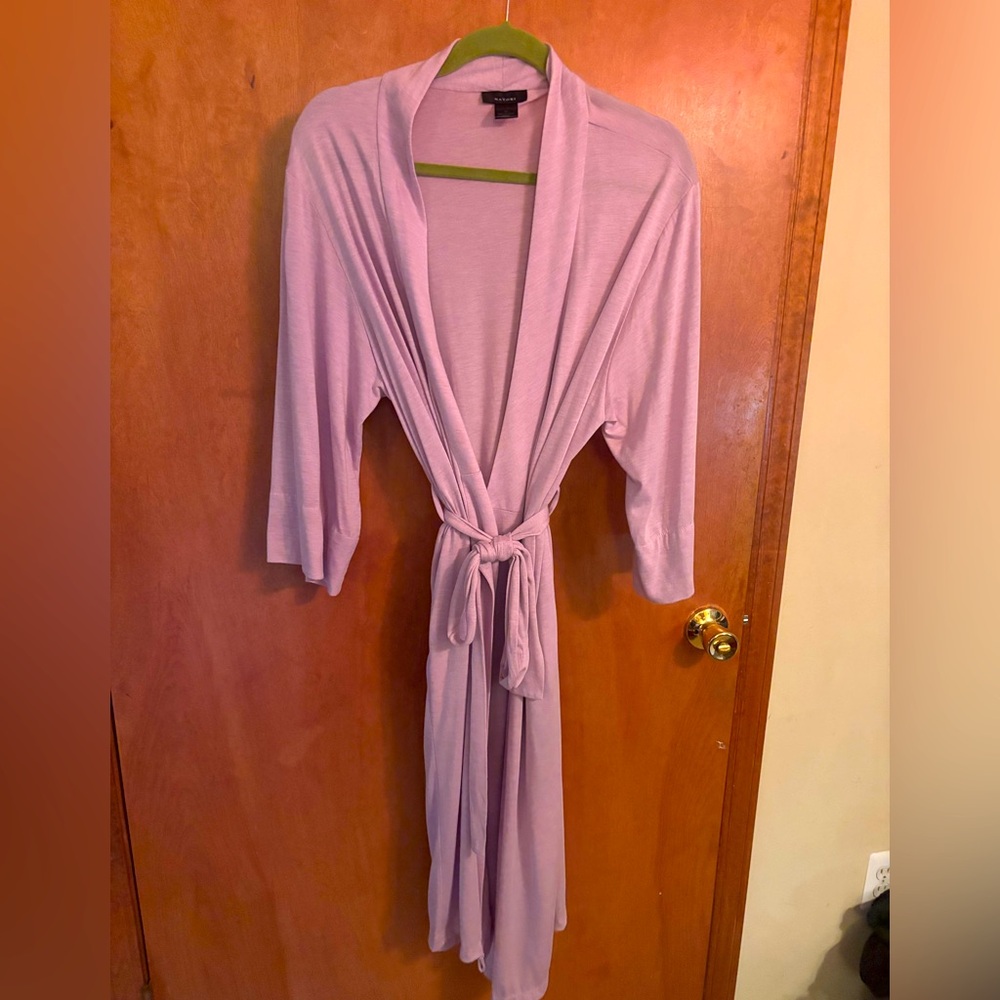 Natori Women's Robe Size M lavender soft lightweight